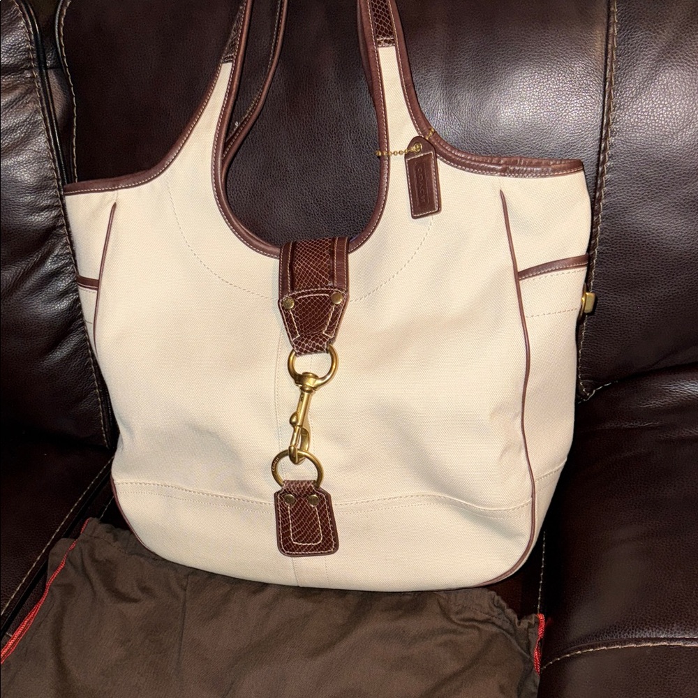 Coach Large Legacy beautiful purse
